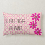 Tarimas jubiladas del rosa de la almohada del prof