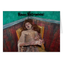 Tarjeta asustadiza de la señora feliz Halloween