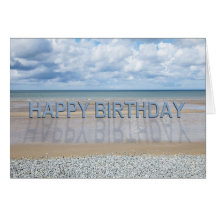 Tarjeta de cumpleaños de la escena de la playa con