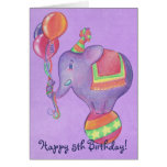 Tarjeta de cumpleaños del elefante del fiesta