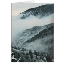 Tarjeta de felicitación de la niebla de la mañana