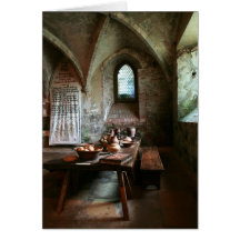 Tarjeta en blanco de la mesa de comedor medieval