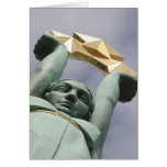 Tarjeta letona del monumento de la libertad