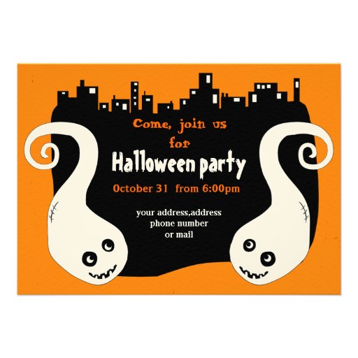 Tarjeta sonriente de la invitación de Halloween de