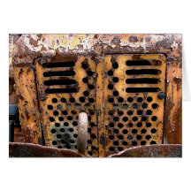 Tarjeta vieja de la parrilla del tractor