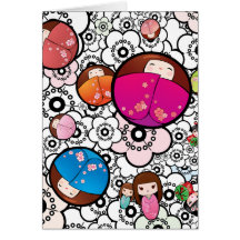 Tarjetas enrrolladas con las muñecas de Kokeshi de