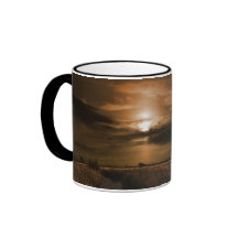 taza anaranjada del paisaje