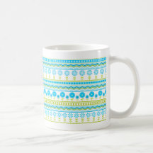 Taza azul del jardín de flores