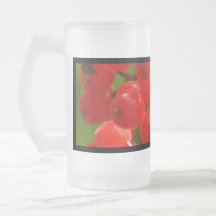 Taza - bayas de la pasa roja