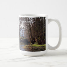 Taza blanca de la casa