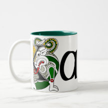 Taza céltica del dragón de Karns