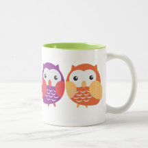 Taza colorida del búho