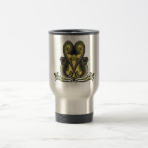 Taza de bronce céltica del viaje