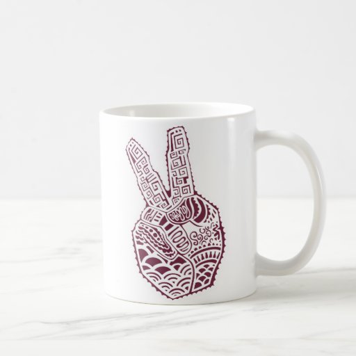 Taza de café del tatuaje de la alheña del signo de de Zazzle.es