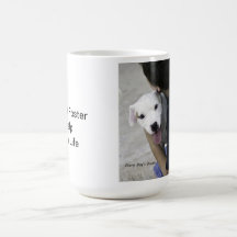 Taza de café feliz del perrito del hoyo,