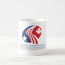 Taza de café internacional del juicio simulado de 