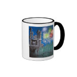 Taza de café mágica de los principios