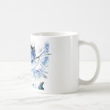 Taza de café mágica del agua azul