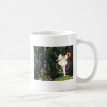 Taza de hadas de la danza de la mariposa