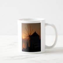 Taza de la puesta del sol de Santorini