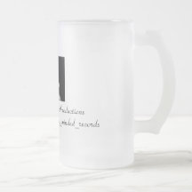 Taza de las materias de los huevos de la mente