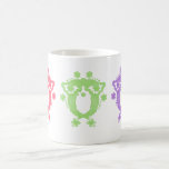 Taza de los búhos de la flor