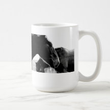 Taza de los caballos de las colinas del pedernal