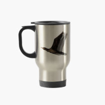 Taza de los cormoranes en vuelo tazas