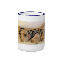 Taza de los perritos del camo de WCC