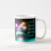 Taza de Pascua de los huevos de Pascua que brilla 