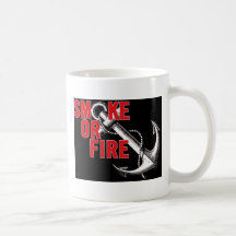 taza del ancla del humo o del fuego