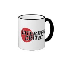 Taza del crítico del Internet