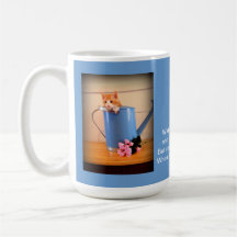 Taza del gatito del jardín