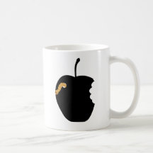 Taza del gusano de la ganancia inesperada