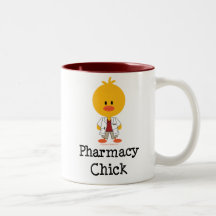 Taza del polluelo de la farmacia