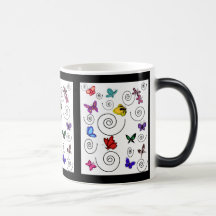 Taza del remolino de las mariposas
