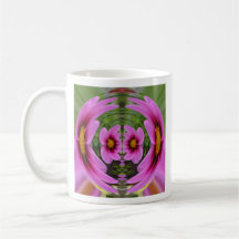 Taza doble de los orbes de la flor