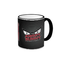 Taza enojada de la carpeta 1 del conejito