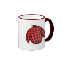 Taza enorme de la mariquita