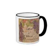 Taza envejecida del boda o del aniversario del viñ