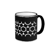 Taza geométrica negra y blanca