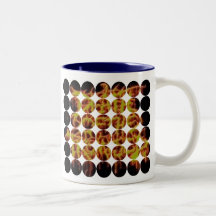 Taza grande de la foto del punto
