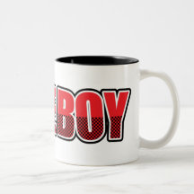 Taza grosera del muchacho