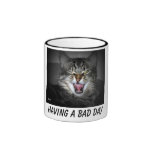 Taza gruñona del gato del gruñido