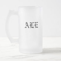 Taza helada de la cerveza inglesa