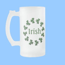 Taza irlandesa del anillo del trébol tazas