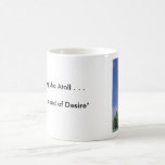 Taza, la línea de la playa del atolón de Pukapuka