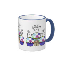 Taza linda del monstruo de la magdalena del lunar