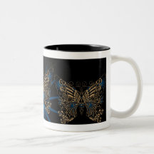 Taza llena 2 del alboroto