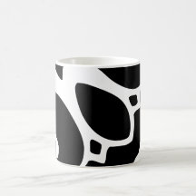 taza negra y blanca del diseño